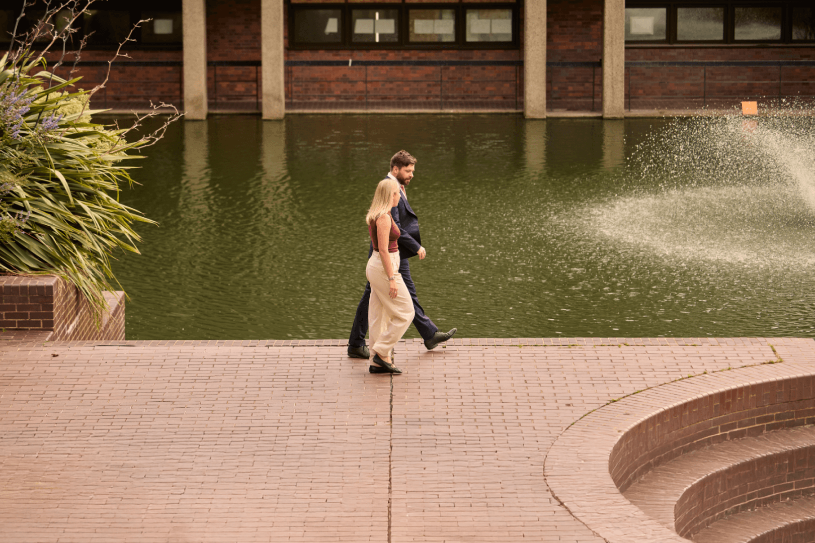 buzzacott-about-move-forward-with-confidence